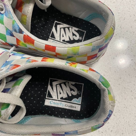 Vans Comfy Cush Size 6.5 Womens Checkered Rainbow- Step into colorful comfort! - Picture 2 of 5